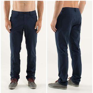 Lululemon Mission Pant II Inkwell